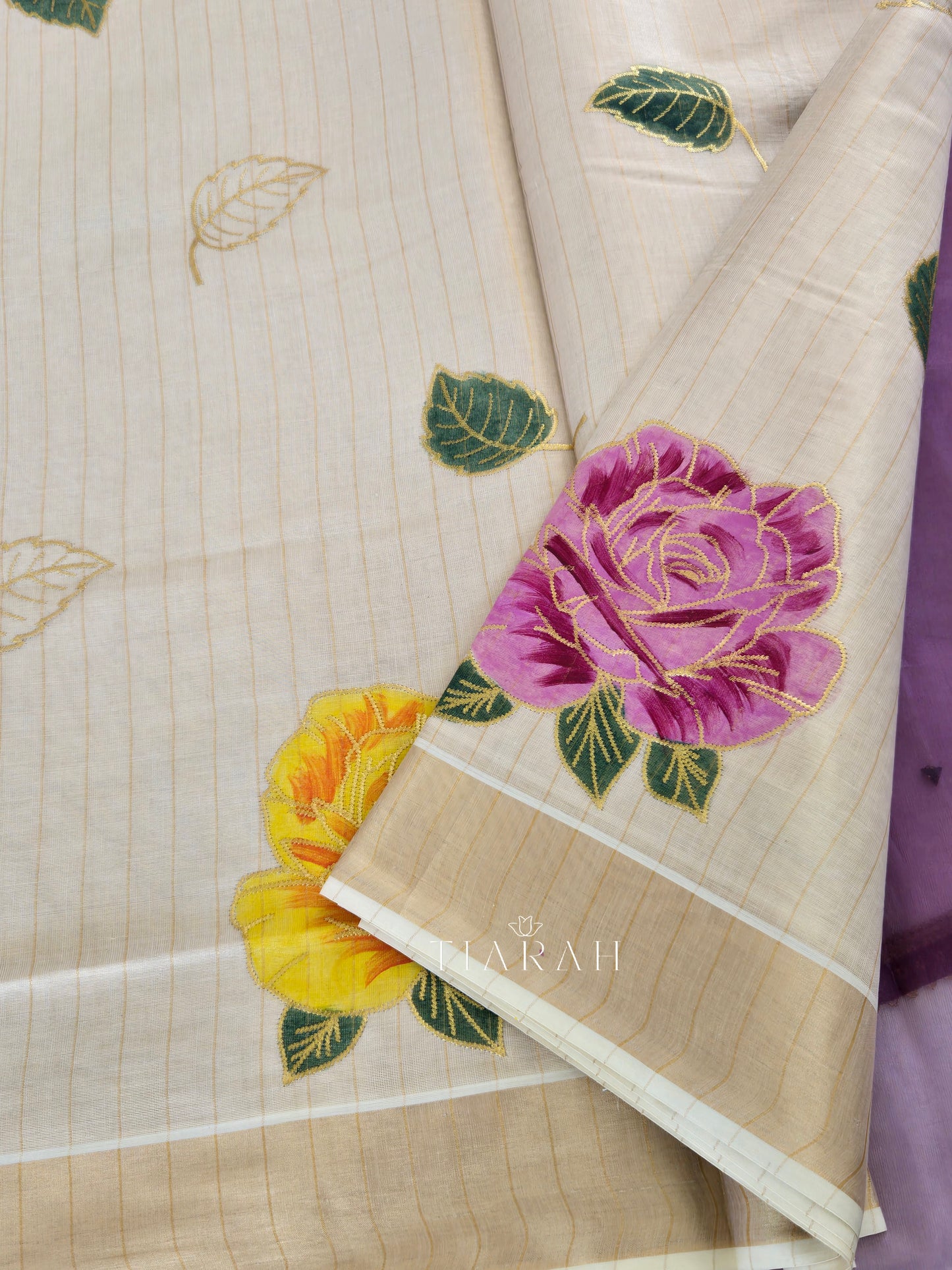 ✨️Golden Rose Stripe Tissue Set Saree.✨️